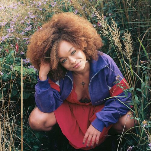 AFLO. the poet squats in nature