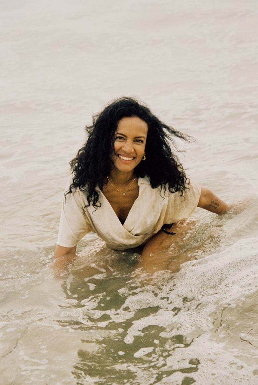 Anoushka Shankar emerges from the ocean