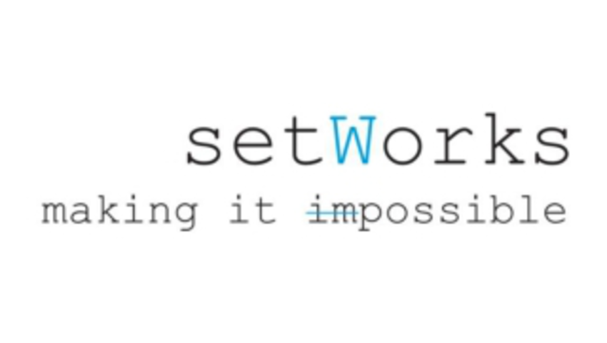 SetWorks making it possible written in black and blue 