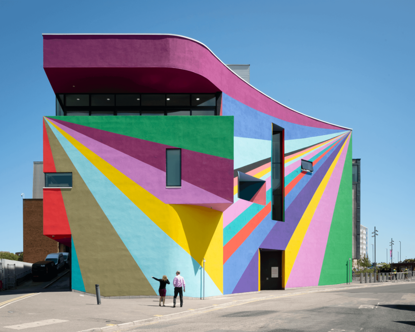 Towner Eastbourne featuring Dance Diagonal by Lothar Götz, 2019. Photo by Jim Stephenson